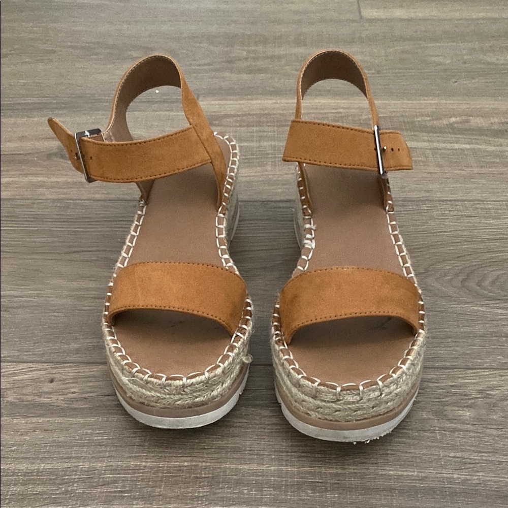 Universal Thread Espadrille Platform Sandals